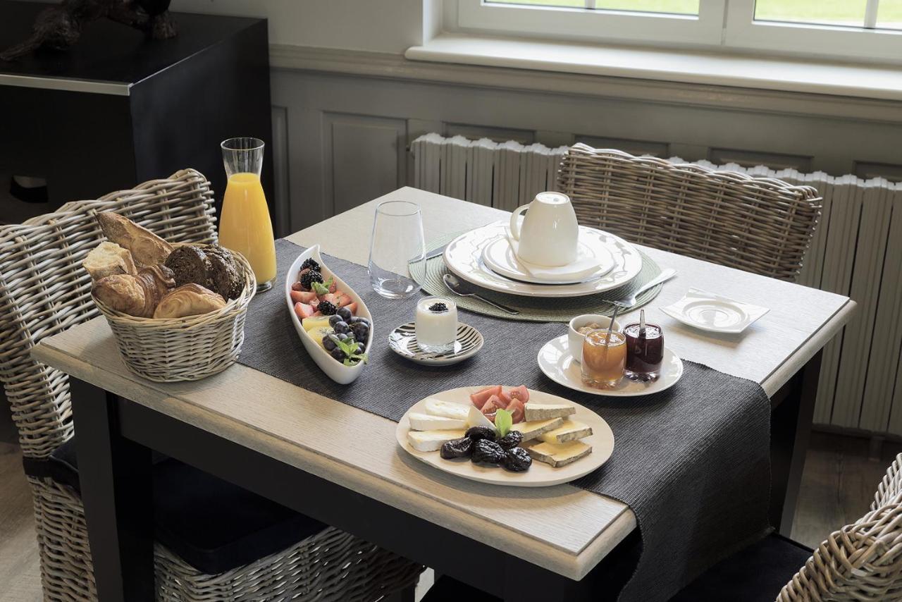 Domaine Des Bruyeres Bed & Breakfast Sains-en-Amienois Ngoại thất bức ảnh